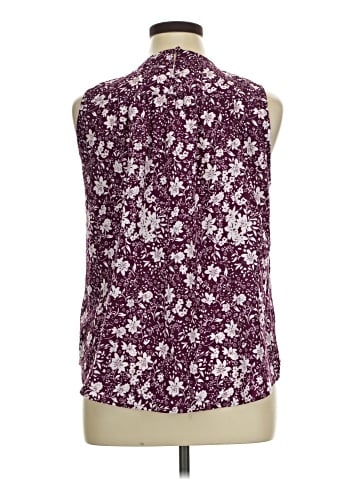 Fun2Fun Sleeveless Blouse (view 2)