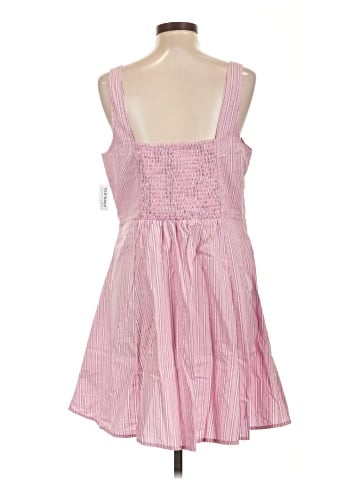 Old Navy Casual Dress (view 2)