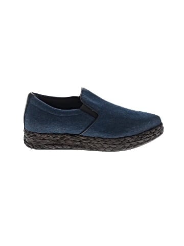 DKNY Flats (view 1)