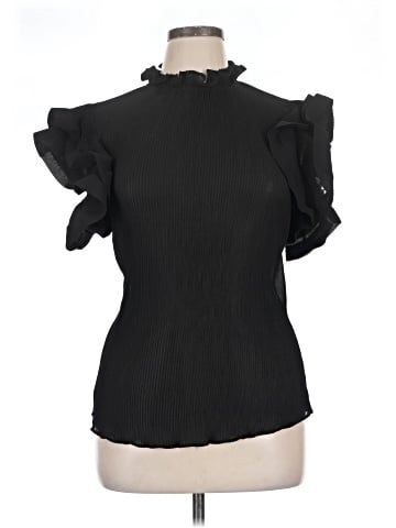 FASHION TO FIGURE Sleeveless Blouse (view 1)
