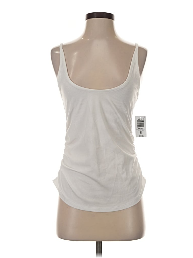 Pre-owned Torrid Tank Top Ivory Open Neckline Tops