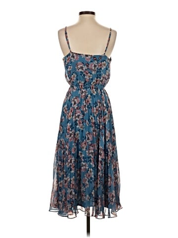 Ali & Jay Casual Dress (view 2)