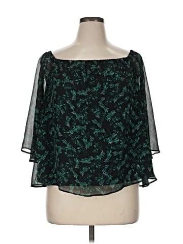 a.n.a. A New Approach Short Sleeve Blouse (view 1)