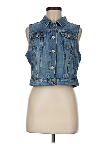 Old Navy Sleeveless Button-Down Shirt (view 1)