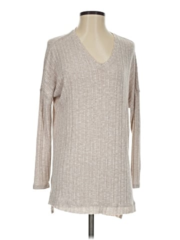 Akemi + Kin Pullover Sweater (view 1)