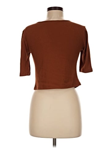 No Boundaries 3/4 Sleeve Top (view 2)