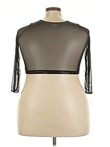 SPANX 3/4 Sleeve Top (view 2)