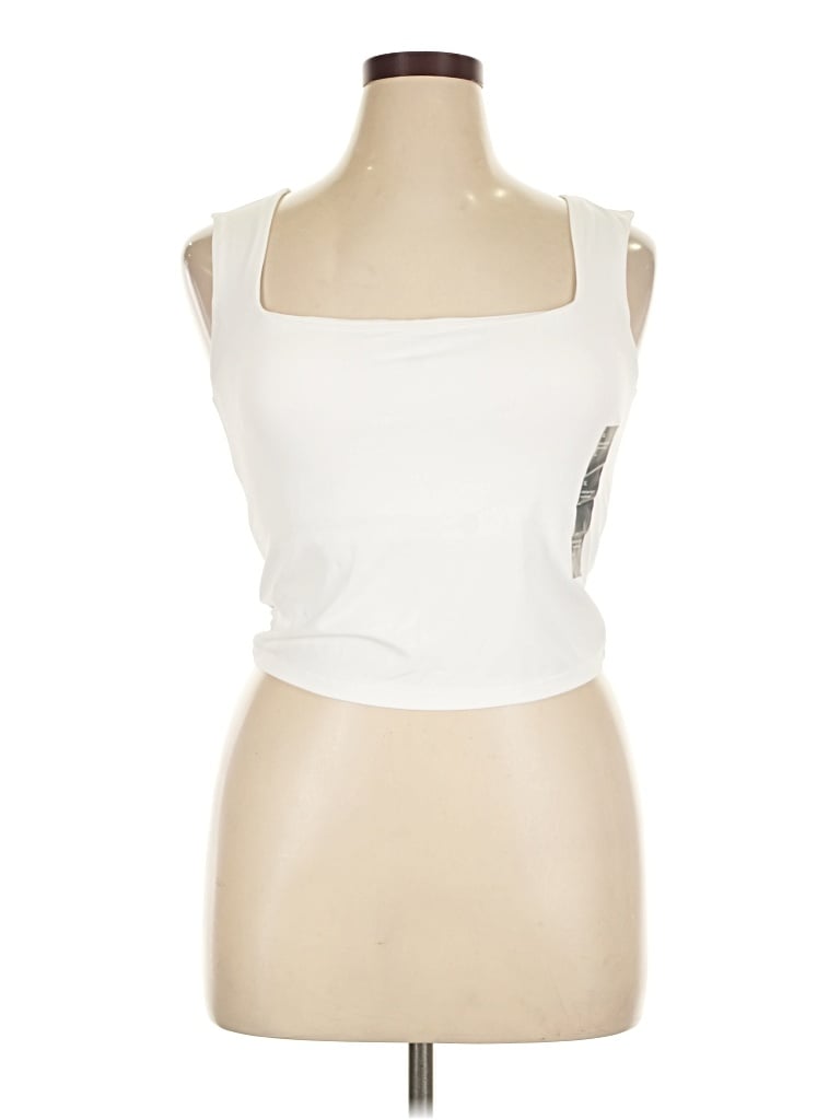 Pre-owned All In Motion Tank Top White Strapless Neckline Tops