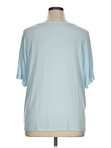 American Eagle Outfitters Short Sleeve T-Shirt (view 2)