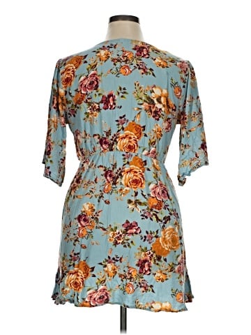 Xhilaration Casual Dress (view 2)