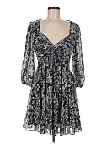 Cinq à Sept Casual Dress (view 1)