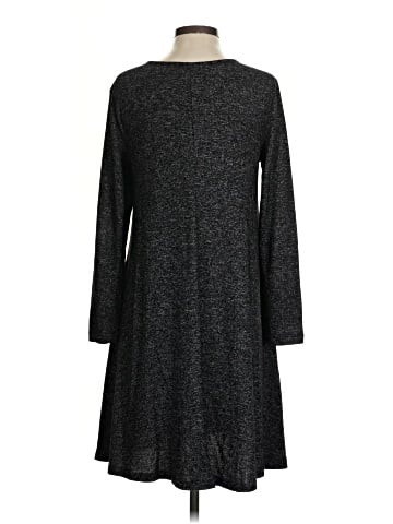 Old Navy Casual Dress (view 2)