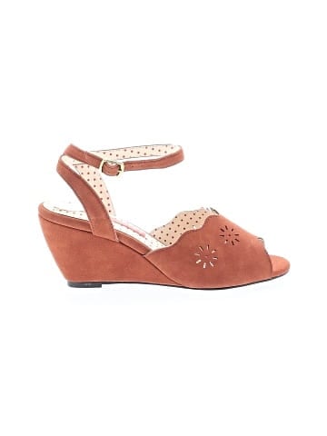But Another Innocent Tale... Wedges (view 1)