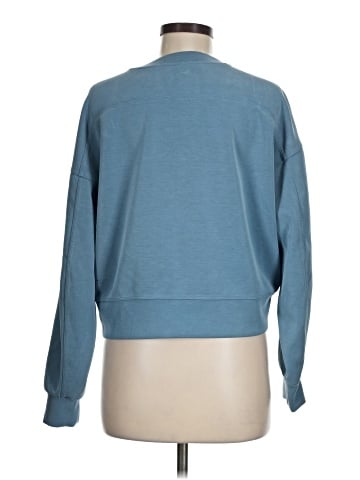 Lululemon Athletica Long Sleeve T-Shirt (view 2)