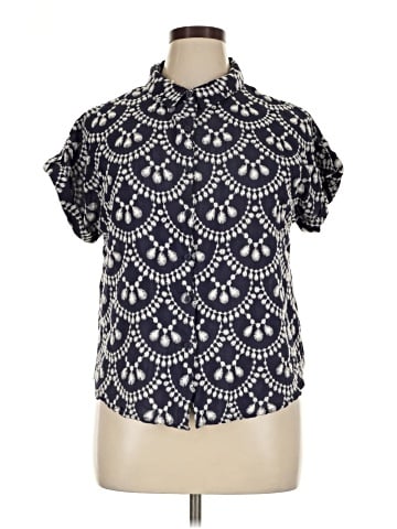 Fig & Flower Short Sleeve Blouse (view 1)