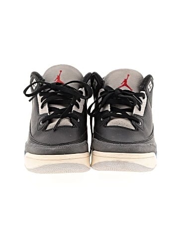Air Jordan Sneakers (view 2)
