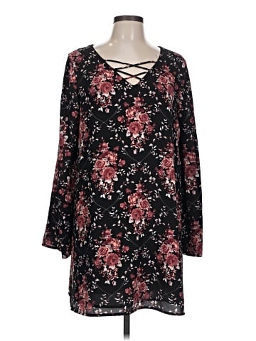 Xhilaration Casual Dress (view 1)