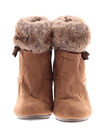 Dana Kay Ankle Boots (view 2)