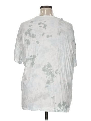 Abercrombie & Fitch Short Sleeve T-Shirt (view 2)