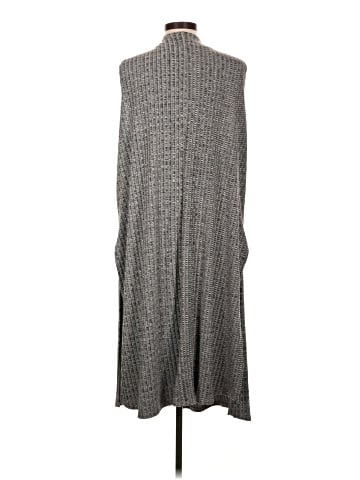 Lularoe Cardigan (view 2)