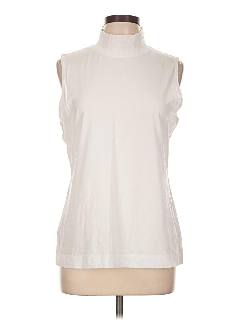 Pre-owned Athleta Sleeveless T-shirt In Ivory