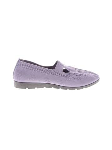 Unbranded Flats (view 1)