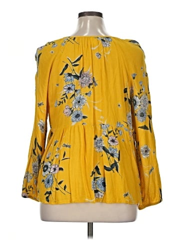 Old Navy Long Sleeve Blouse (view 2)