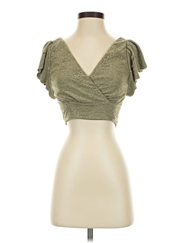 Urban Romantics Short Sleeve Top (view 1)