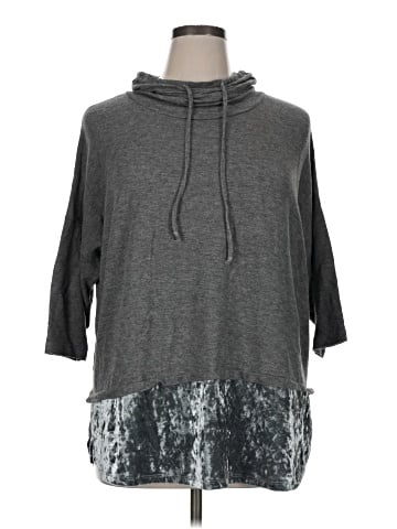 Bobeau Poncho (view 1)