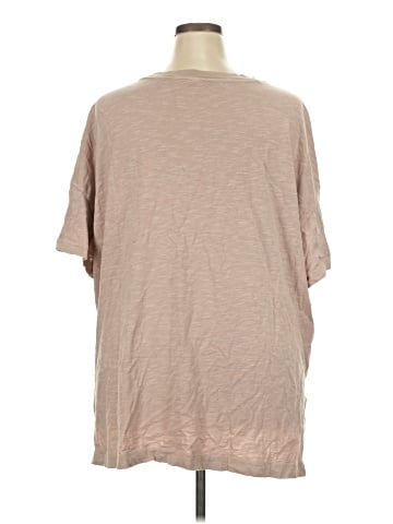 Old Navy Short Sleeve T-Shirt (view 2)