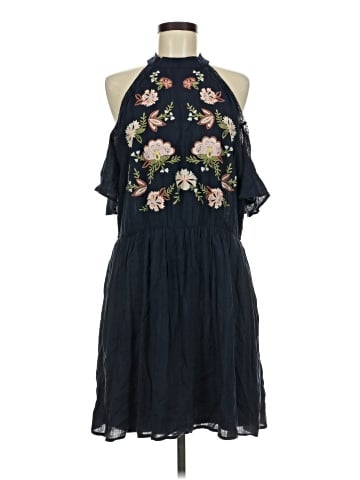 Xhilaration Cocktail Dress (view 1)
