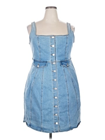 Forever 21 Casual Dress (view 1)
