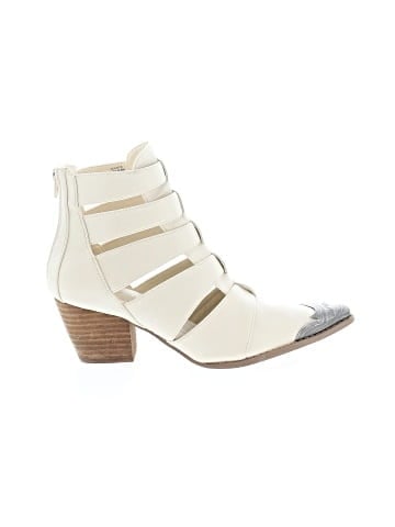 COCONUTS by Matisse Ankle Boots (view 1)