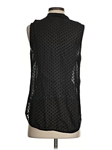 Daniel Rainn Sleeveless T-Shirt (view 2)