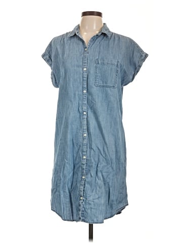 Old Navy Casual Dress (view 1)