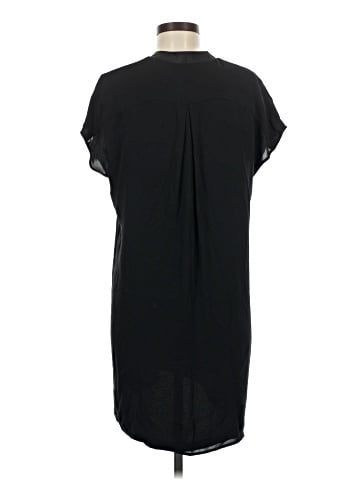 Vince. Sleeveless Silk Top (view 2)