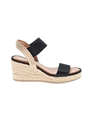 Mia Wedges (view 1)