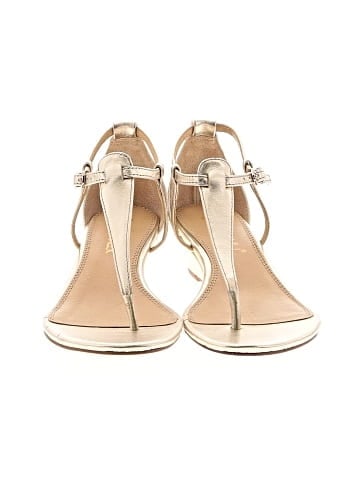 Splendid Wedges (view 2)