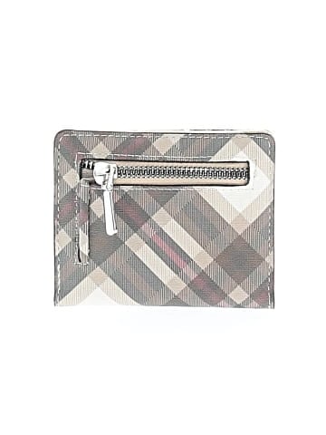Unbranded Wallet (view 2)