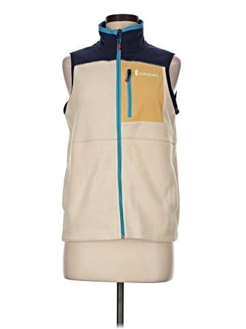 Cotopaxi Vest (view 1)
