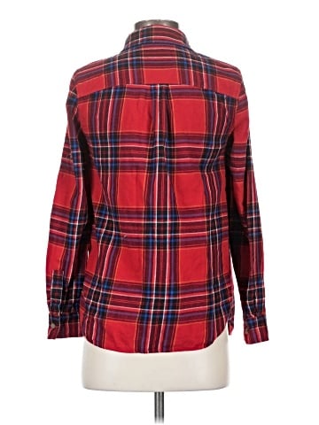 Old Navy - Maternity Long Sleeve Button-Down Shirt (view 2)