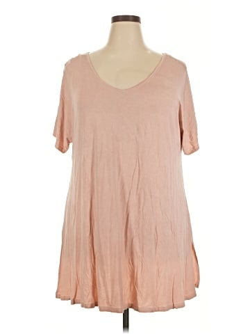 Andree by UNIT Short Sleeve T-Shirt (view 1)