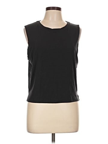 Gap Fit Sleeveless T-Shirt (view 1)