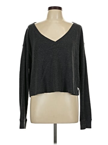 Victoria's Secret Pink Long Sleeve T-Shirt (view 1)