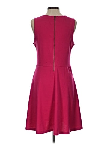 Old Navy Casual Dress (view 2)