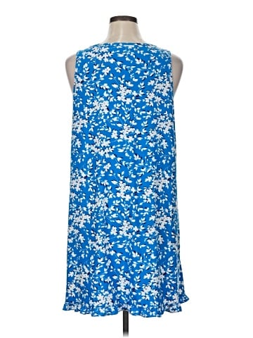 Draper James Casual Dress (view 2)