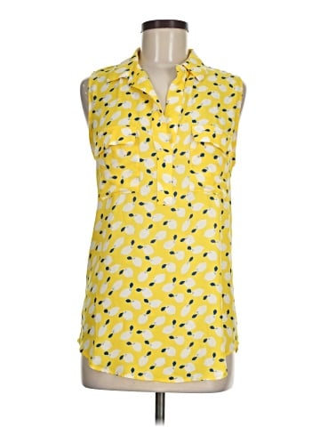 Ann Taylor LOFT Sleeveless Button-Down Shirt (view 1)