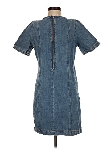 Old Navy Casual Dress (view 2)