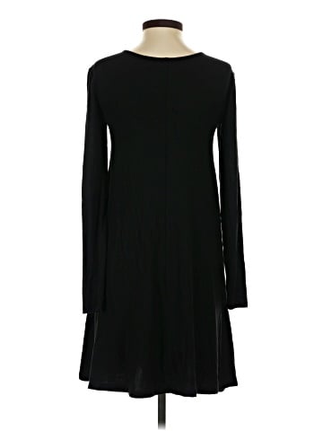 Old Navy Casual Dress (view 2)