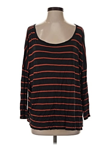 Zara Basic 3/4 Sleeve T-Shirt (view 1)